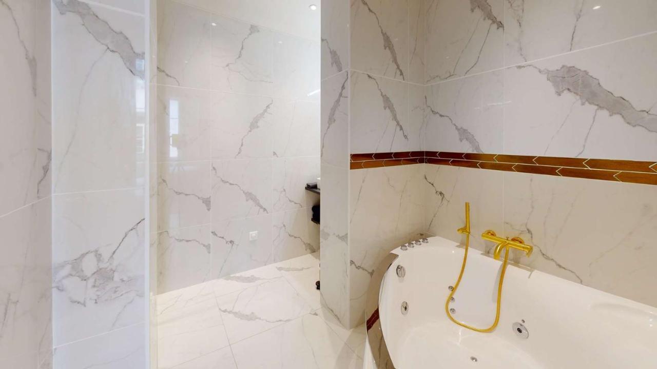 La Suite Royale ルーアン エクステリア 写真